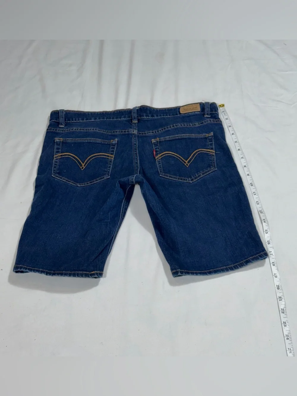 Levi's Denim Bermuda Shorts Juniors 9 Dark Wash Knee Length Classic Blue P74